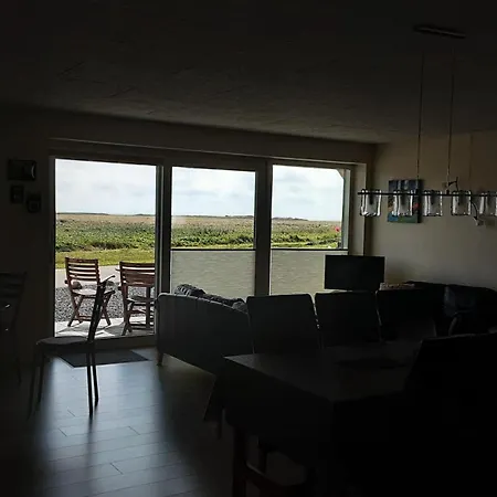 Villa-amby