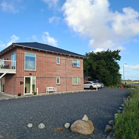 Villa-amby * 링쾨빙