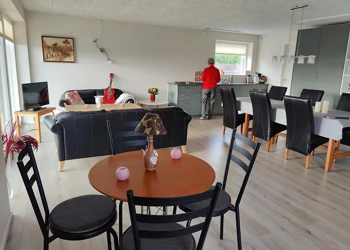 Villa-amby Holiday home *